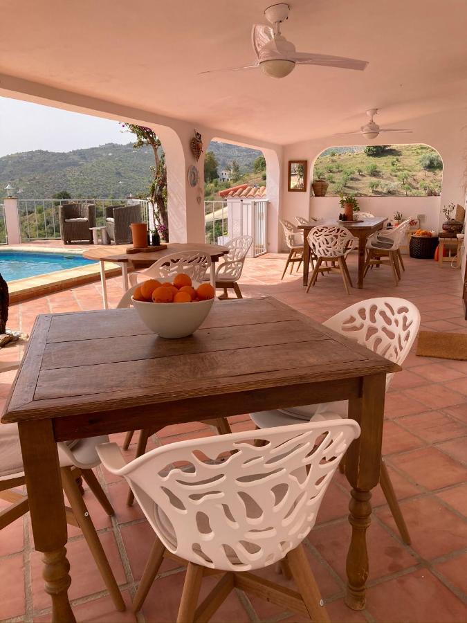 Casa La Quinta Bed & Breakfast Riogordo Bagian luar foto